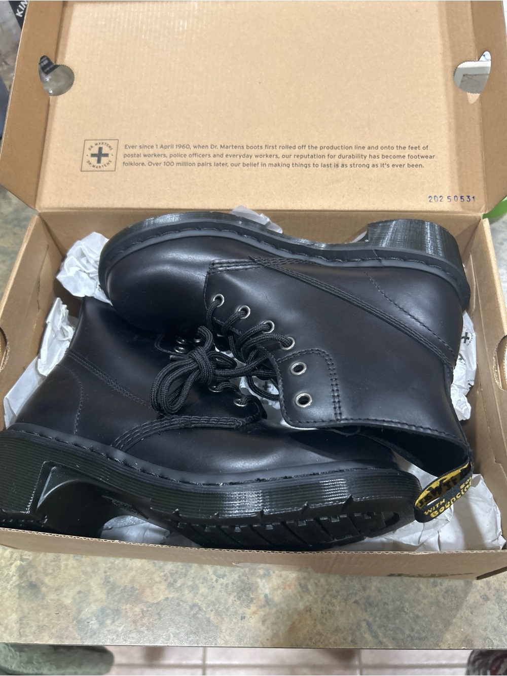 Dr. Martens Leona Heels in black buttero leather